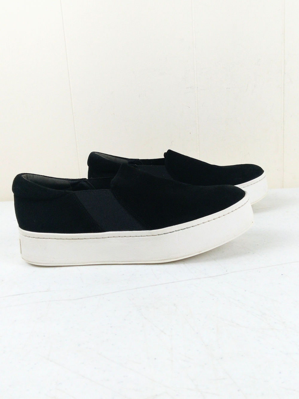 Vince Warren Black Suede Leather Slip-On Platform Sneakers Women Size 9